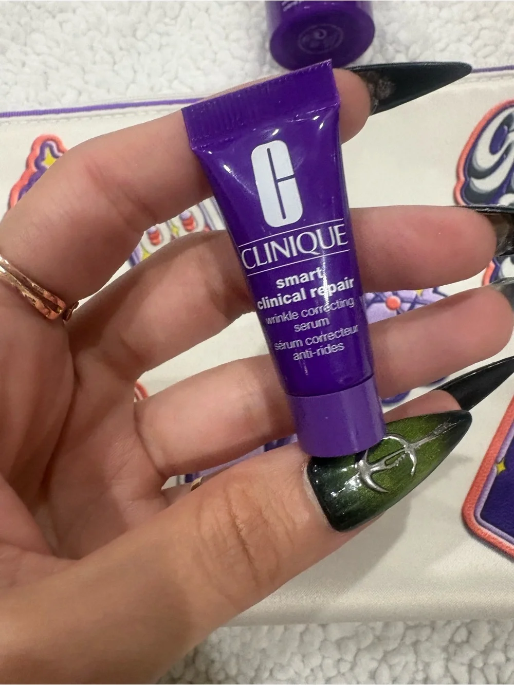 NWT Clinique sample Skincare Set with White Patch Pouch